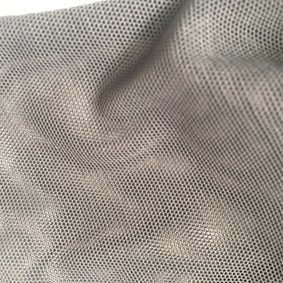 PH8 athletic quality workout top size small Racerback mesh accents - Picture 9 of 10